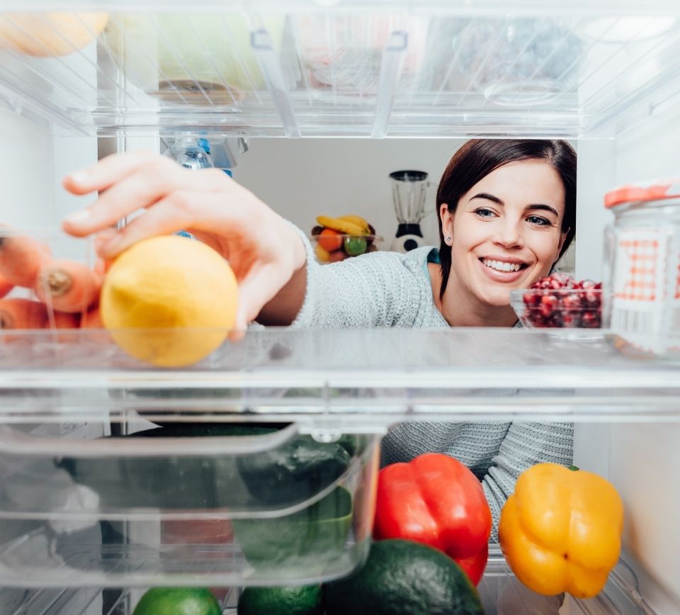 inside fridge freezer 960 x 868