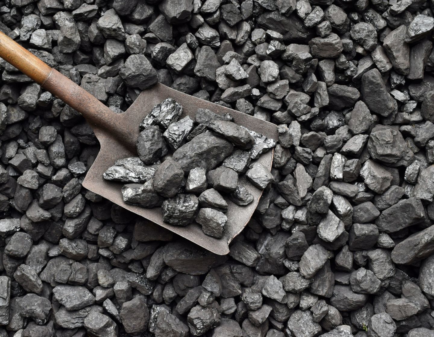 coal-shovel-1440-x-1120